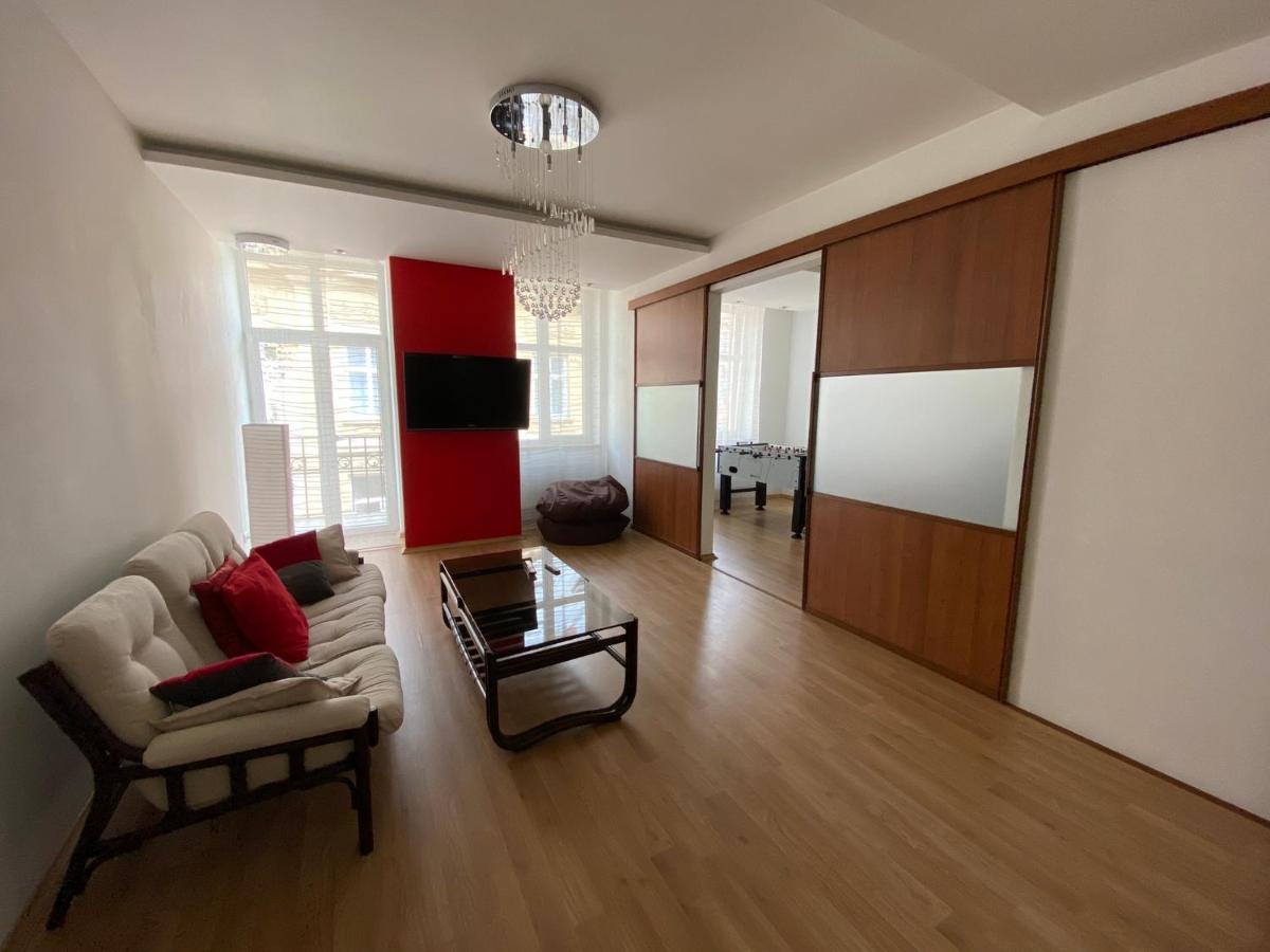 Sova Apartment Lviv Сenter Сity Eksteriør billede